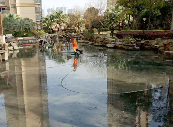 乐安景观池淤泥清理